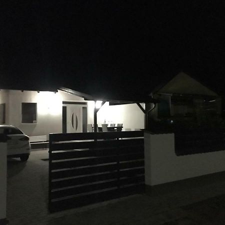 Tisza Dream Apartman Tiszakécske Buitenkant foto